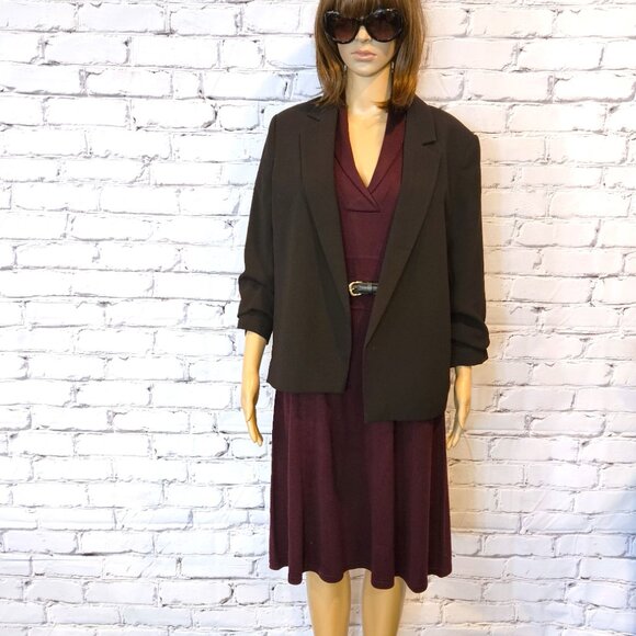 CALVIN KLEIN, v-neck maroon knit dress with front buckle detail - Picture 8 of 9